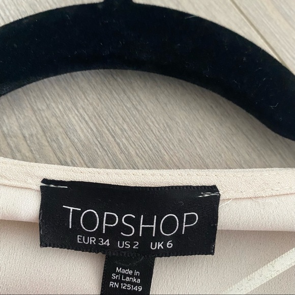 Tooshop Bell Sleeve Blazer - Picture 3 of 4